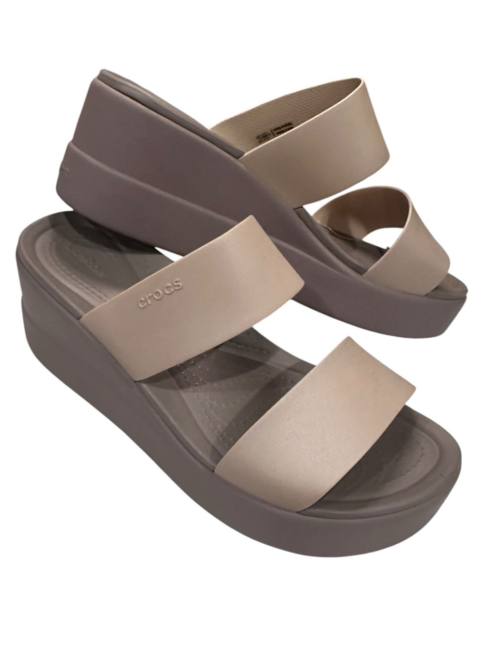 Women’s CROCS Tan Brooklyn Wide Strap Mules Wedge Sandals NWT Sold Out Size 8